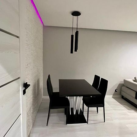 Apartament U Influencerow ウッチ エクステリア 写真
